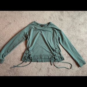 ALMOST FAMOUS Green Sweatshirt L